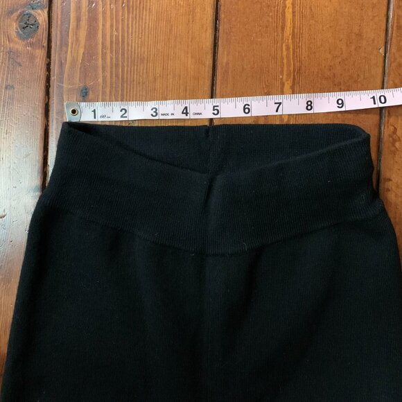 Aritzia Wilfred Mackenzie Black XX-Small Women's Knit Bicycle Shorts EUC - Picture 6 of 14